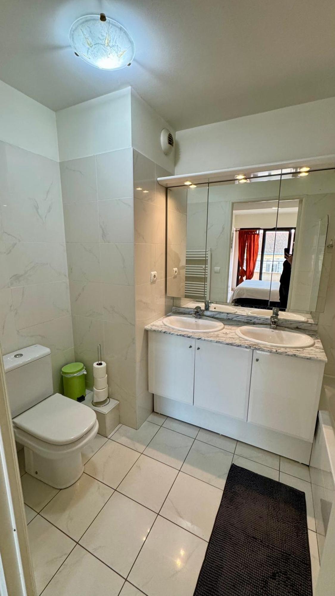 Spacious Luxury Apt, 12 Min Walk To Croisette Beach And Conf Centre Кан Екстериор снимка