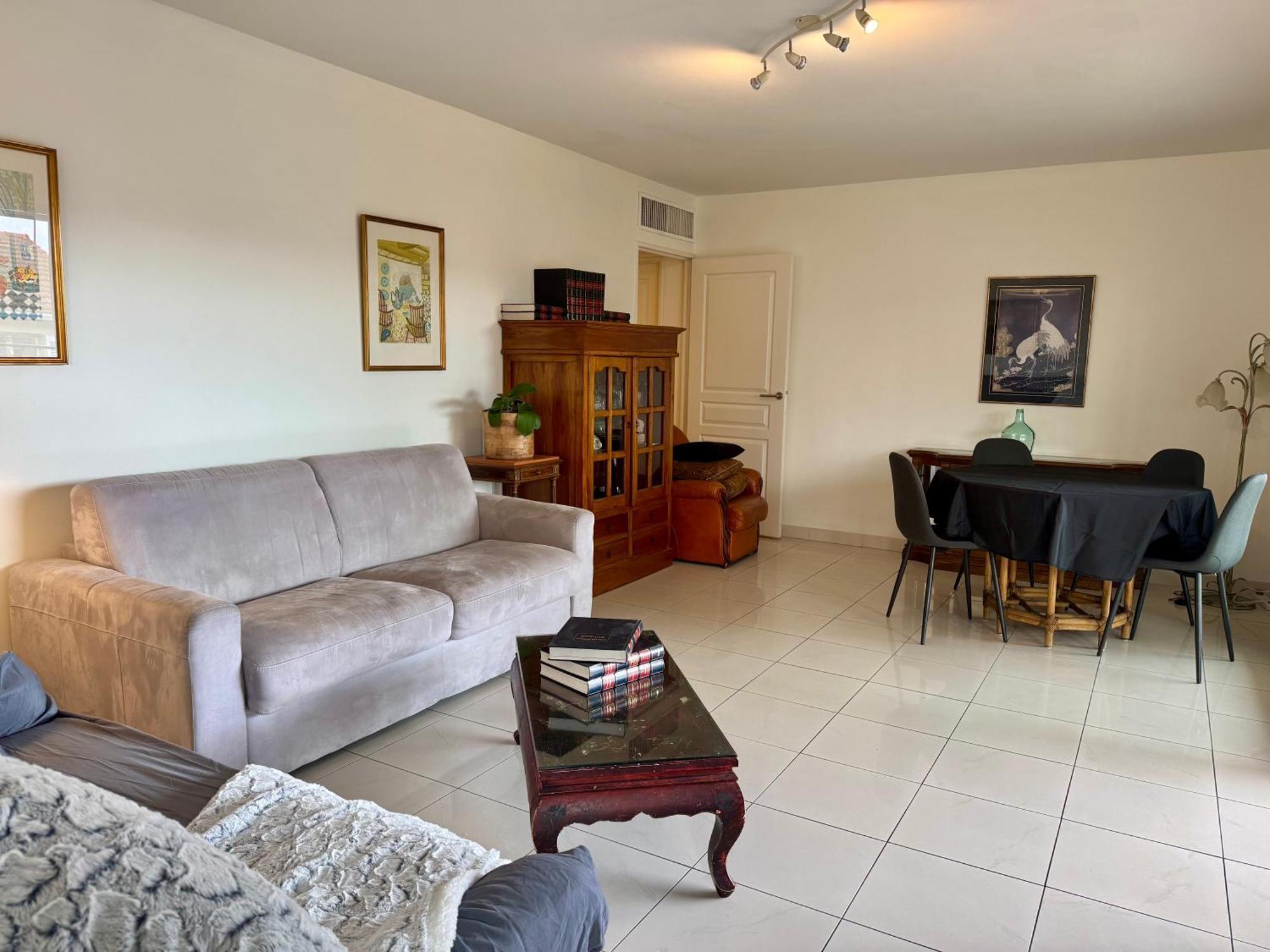 Spacious Luxury Apt, 12 Min Walk To Croisette Beach And Conf Centre Кан Екстериор снимка