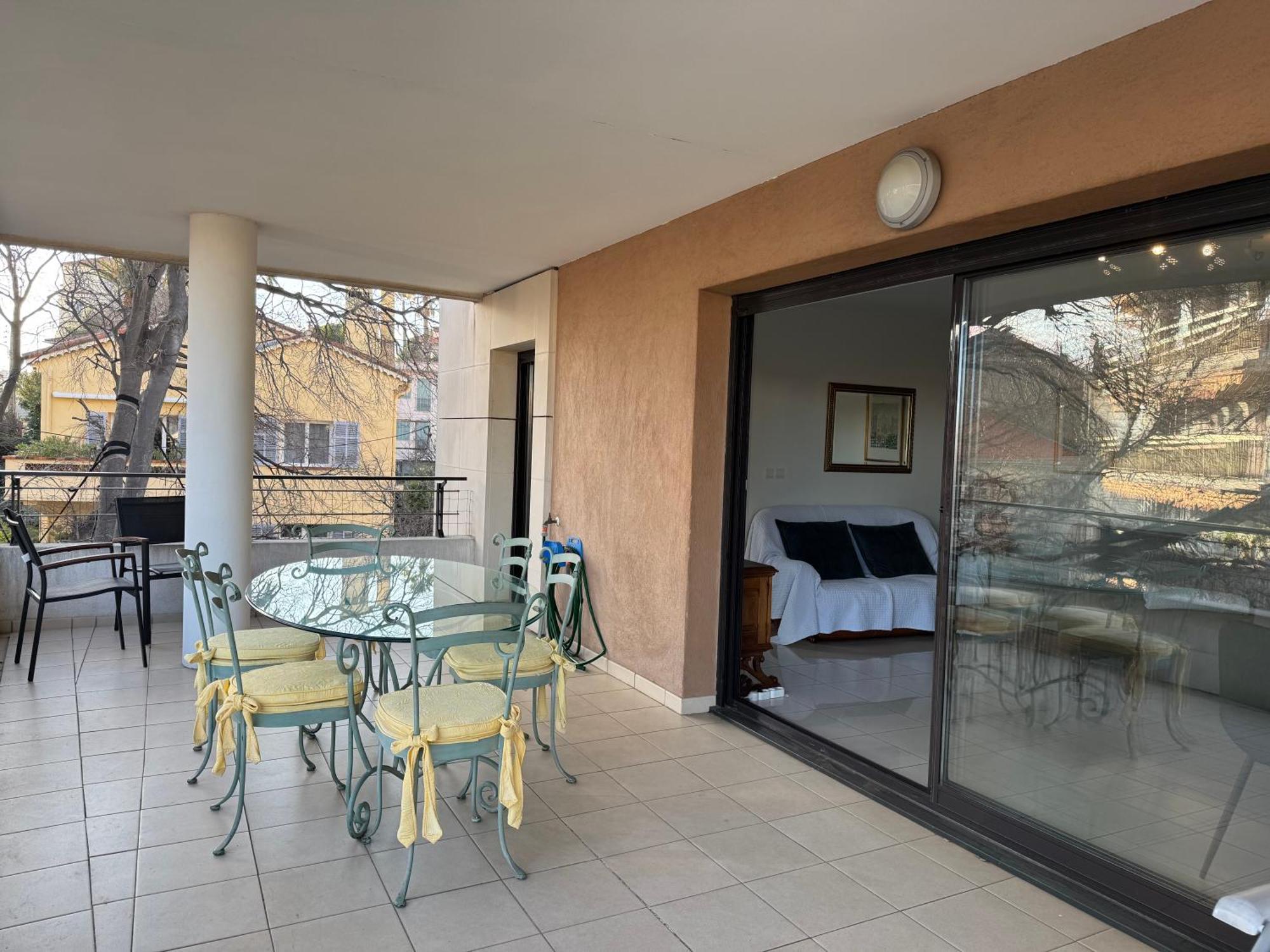 Spacious Luxury Apt, 12 Min Walk To Croisette Beach And Conf Centre Кан Екстериор снимка