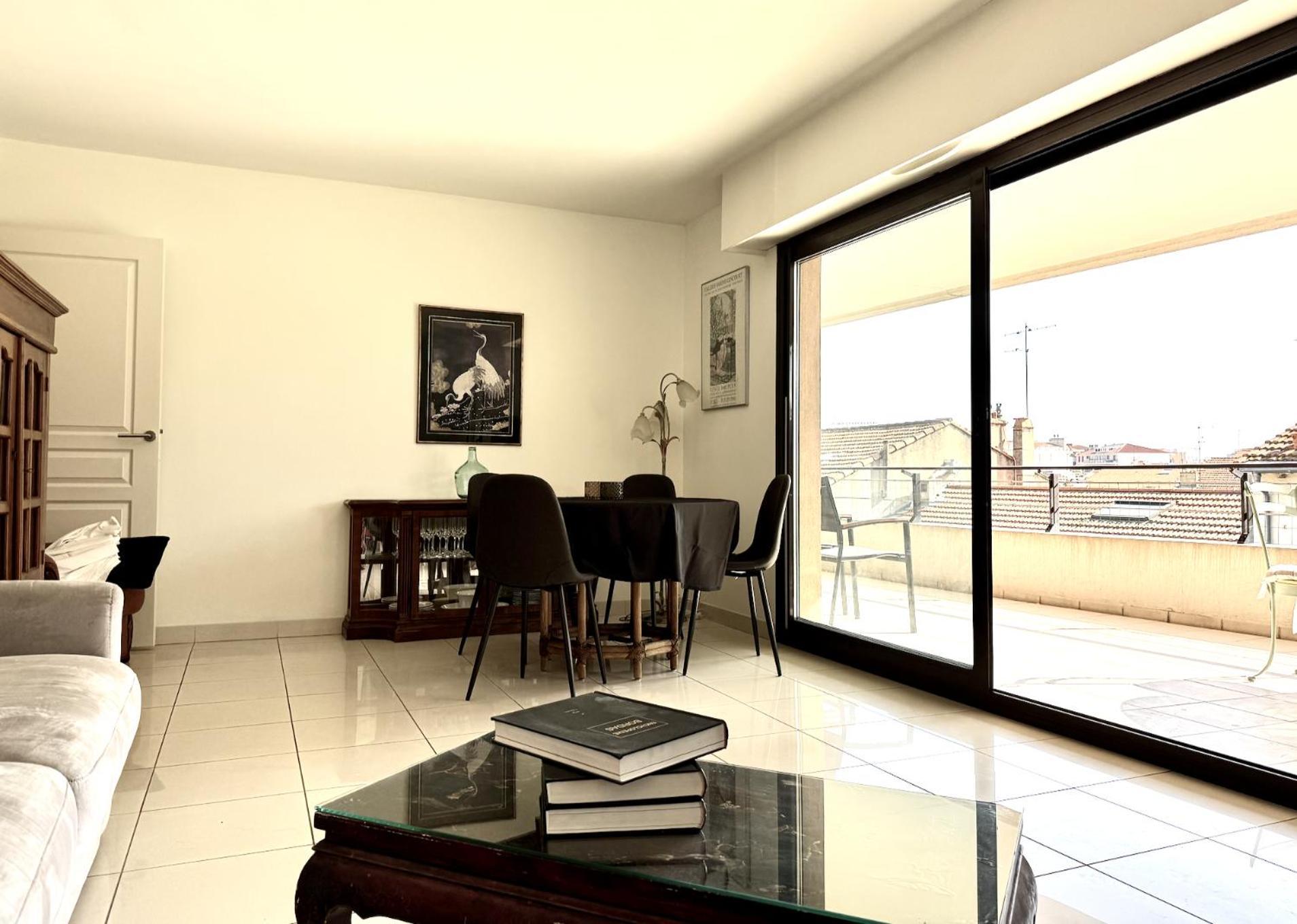 Spacious Luxury Apt, 12 Min Walk To Croisette Beach And Conf Centre Кан Екстериор снимка